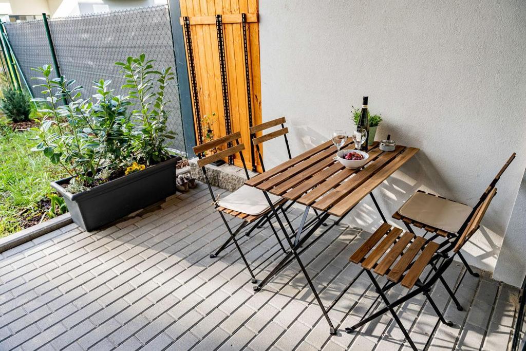 Apartamento Nove Sady Olomouc Exterior foto